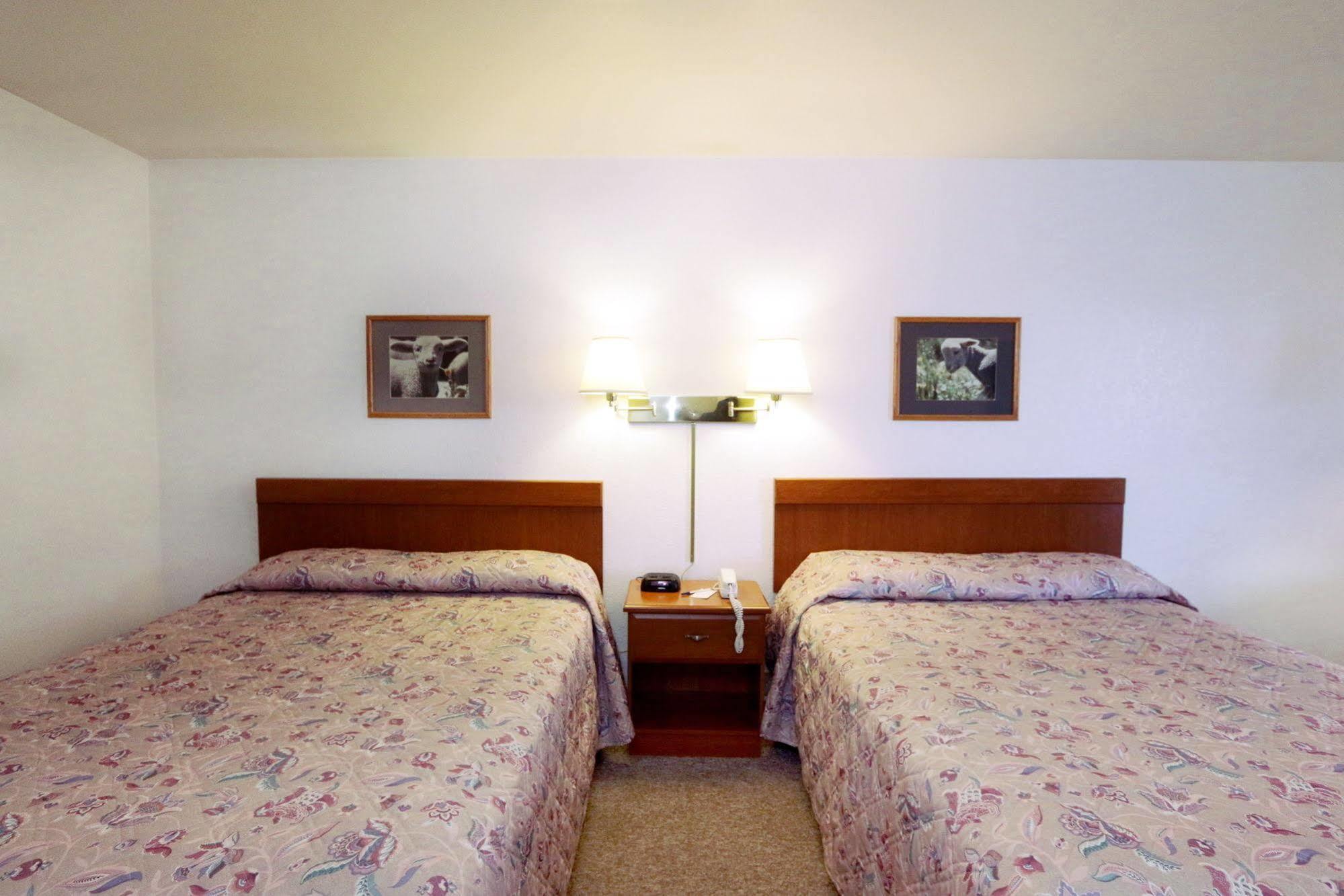 Town House Motel ウィネマッカ エクステリア 写真
